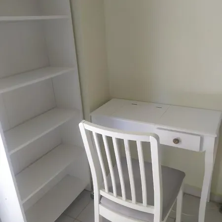 Pavlos 1st Floor In Apartamento